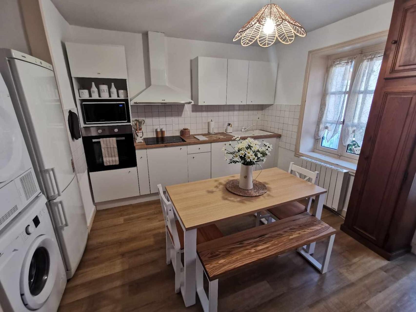 Bel Appartement De 1 A 7 Personnes Ambert Bagian luar foto